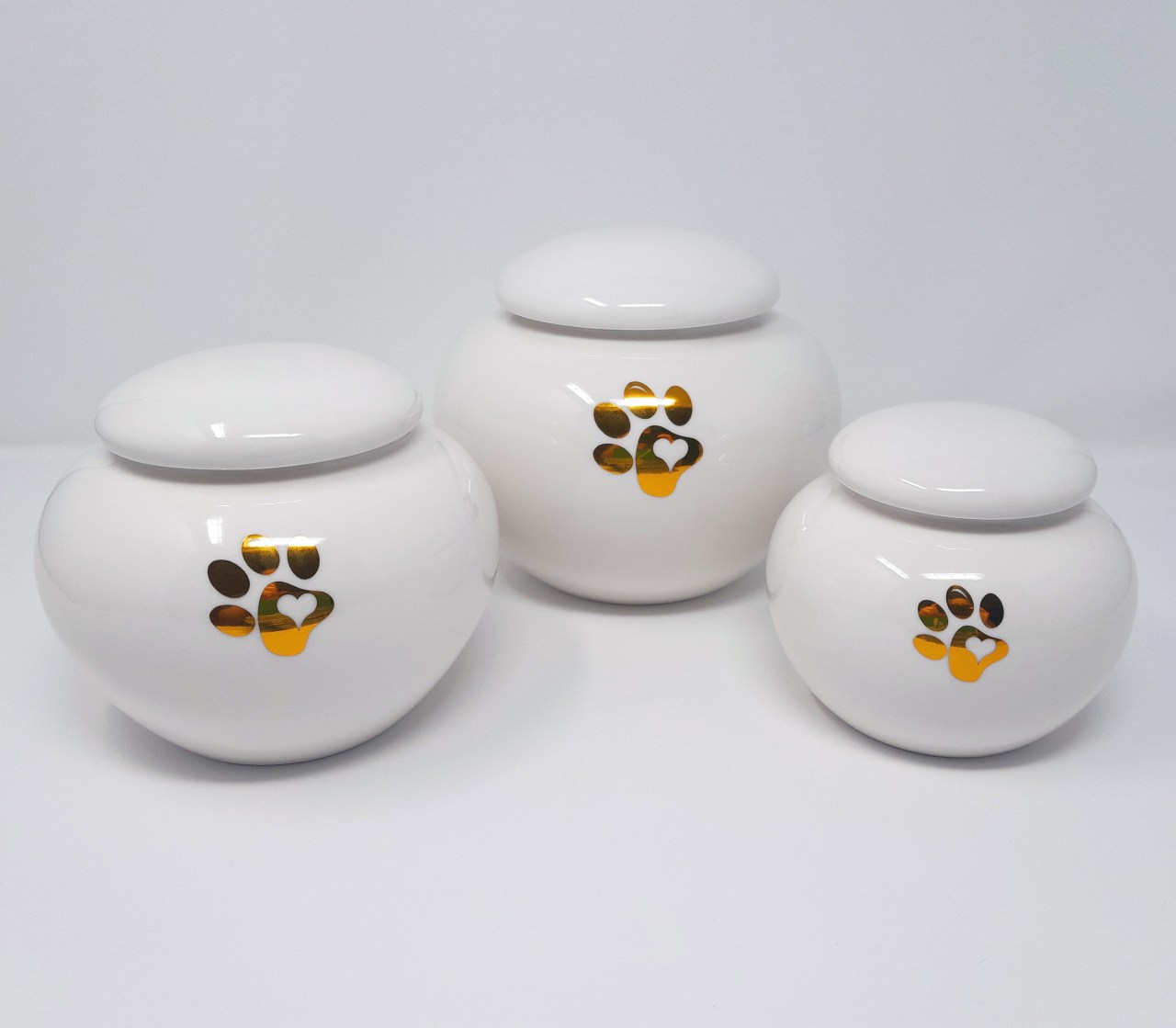 Tierurne aus Keramik Herzpfötchen Gold